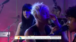 Pink - Please Don't Leave Me - Today Show - 14.09.2009 HD HIFI