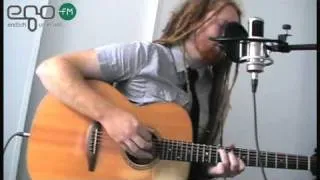 Newton Faulkner - I'm Not Giving Up Yet - live & unplugged (egoFM)