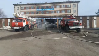 Чтим традиции! В 4 ПСЧ проводили на пенсию помощника начальника караула Василия Андропова