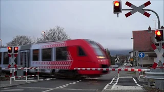 [LED-Lichtzeichen] Bahnübergang Lörzenbach-Fahrenbach "Ahornweg"