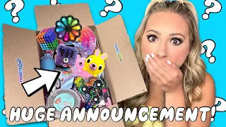 I GOT A HUGE BOX OF MYSTERY FIDGETS & SLIME + HUGE ANNOUNCEMENT 😱 (MUST SEE)