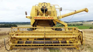 New Holland Clayson 1530 combine harvesting Barley | Harvest Season 2023