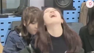 Twice Funny Moments - Momo trying to annoy Dahyun