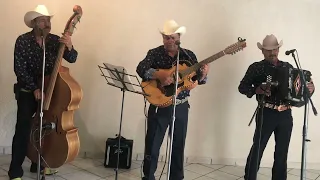 LOS HERMANOS RIVAS EN VIVO 4