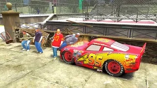 GTA 4 Crazy Rayo Lightning McQueen Car Traffic Crashes Compilation Ep. 40 - DisneyCars - 1 June 2022