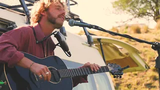 Kim Churchill - 'Don't Know How To Keep Loving You' (Live at a Paddock Near Dorrigo)