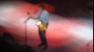 Paul McCartney performing "Paperback Writer" (plus story!) -  Out There tour 2015 in Columbia, SC