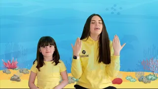 12345 once i caught a fish alive - Makaton - Nursery Rhyme - Isabella signs