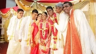 Hindu Wedding of Lovely Couple l Kanason & Kalaivani, "Sri Sakthi Eswari Temple, Sg. Way"