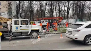 В Днепре на проспекте Гагарина установили кнопку вызова на светофоре