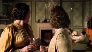 Alex Kingston in Upstairs Downstairs S02E04