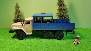 Урал 32551 грузопассажирский 1:43