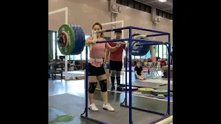 She Did 170 KG / 375 LBS Squat Hsing-Chun Kuo Taiwan Weightlifting Strength #shorts