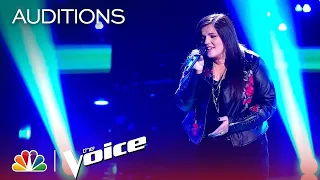 The Voice 2019 Blind Auditions - Savannah Brister: "Don't You Worry 'Bout a Thing"