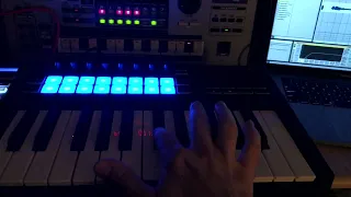 Roland MC-505 - Playing chords using Launchkey on Ableton Live. House Music,Techno, 90's Rave, Stabs