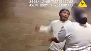 Bodycam Captures Chicago Prisoner Punching Female Officer
