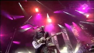 Muse - Plug in Baby live @ Pinkpop Festival 2004