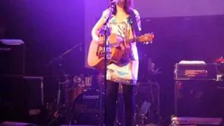 Amy Macdonald - Born to Run (Bruce Springsteen cover - Live @ Odeon).AVI