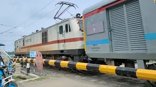 Furious Offlink attacks Puri - Kamakhya Express Dangerous Aggressive Moving Throughout At Railgate