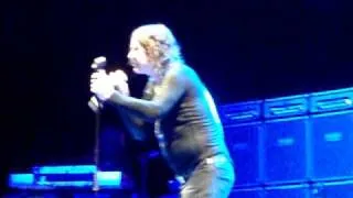 Ozzy Osbourne - Gus G Intro And Shot In The Dark 8-21-2010