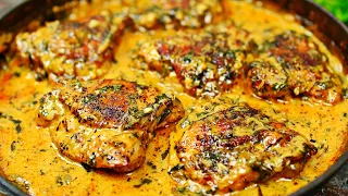 Creamy Garlic Chicken Recipe - Easy Baked Chicken in Creamy Garlic Sauce