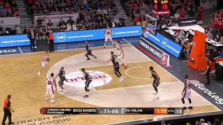 Armani - Dairis Bertans nails the three from the Spain pick and roll