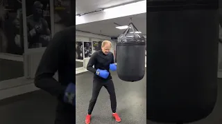 Основа сильного удара в Боксе, это ноги. 🤜🥊