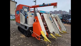 Комбайн зерноуборочный Японский Kubota SR-M 32