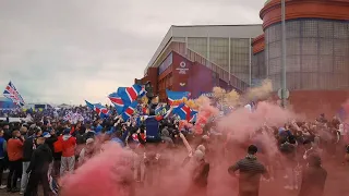 RANGERS FANS WELCOME THE TEAM TO IBROX - 06/03/21 (Title Party)