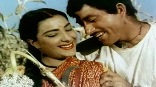 Mother India (1957) - Matwala Jiya Dole Piya Jhume Ghata Chhaye Re Badal