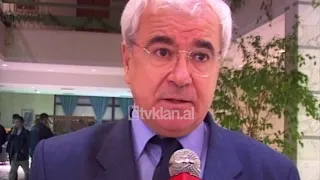 Ngjela:  Nano nuk arrin te kuptoje qe Presidenti del ne parlament  (17 Janar 2002)