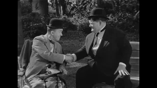 Die Klotzköpfe (1938) Laurel & Hardy.  Wiedersehen nach 21 Jahren.