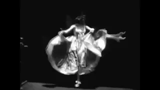 Солнечный танец Аннабель (Annabelle Sun Dance) [1894]