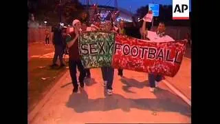 NETHERLANDS: EURO 2000 FANS