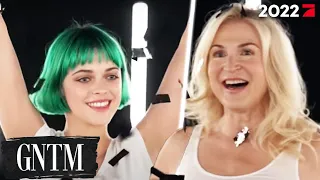 Die Aufregung steigt - so reagieren die Models auf ihre neuen Looks | GNTM 2022 ProSieben