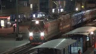 Электровоз ЭП1М-775 с ЧС4Т-714 и поездом №49 Кисловодск — Санкт-Петербург