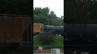 10 engines on this giant CSX freight train.