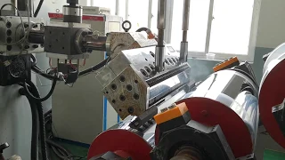 plastic Sheet Extruder Machine. Automatic working for PP AND ps