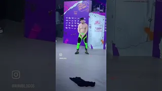 Käärijä goes shirtless at Eurovision PrePartyES 2023 in Madrid