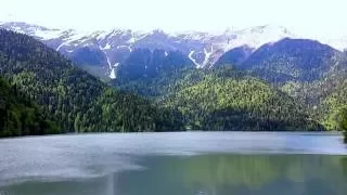 Озеро Рица. Абхазия. Lake Ritsa. Abkhazia.