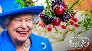 Former Royal Chef Celebrates Queen Elizabeth II With A Regal Cake | Delish