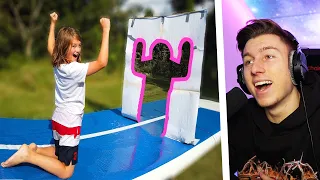 durch UNMÖGLICHE FORMEN rutschen (Airtrack Trampolin Challenge)