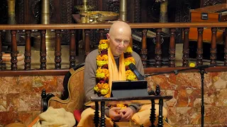 H.H. Bhakti Bhusana Swami - Bhagavad Gita Lecture 12.8 (21.10.2022)