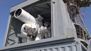 Испытания системы лазерного оружия (Laser Weapon System)