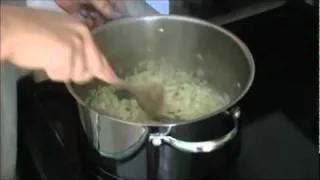 Potato soup - Bramboracka (english subt.)