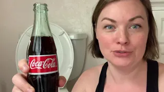 How to clean a toilet with Coke