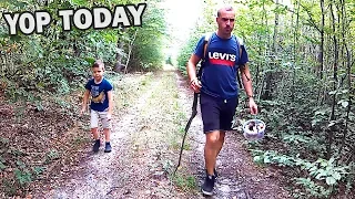 Yop Today 36 - ПОХОД С СЫНОМ В ЛЕС. Ищем в лесу болото, грибы и приключения!