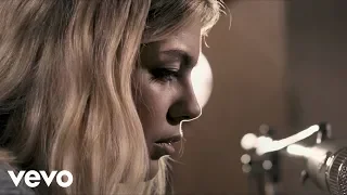 Louane - On était beau (Version Acoustique)