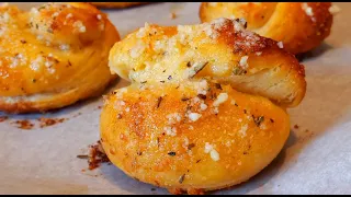 Air Fryer Garlic Knots Recipe | How to make Garlic Knots