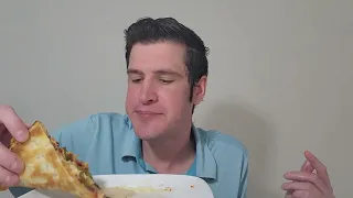 hungry howie's mukbang